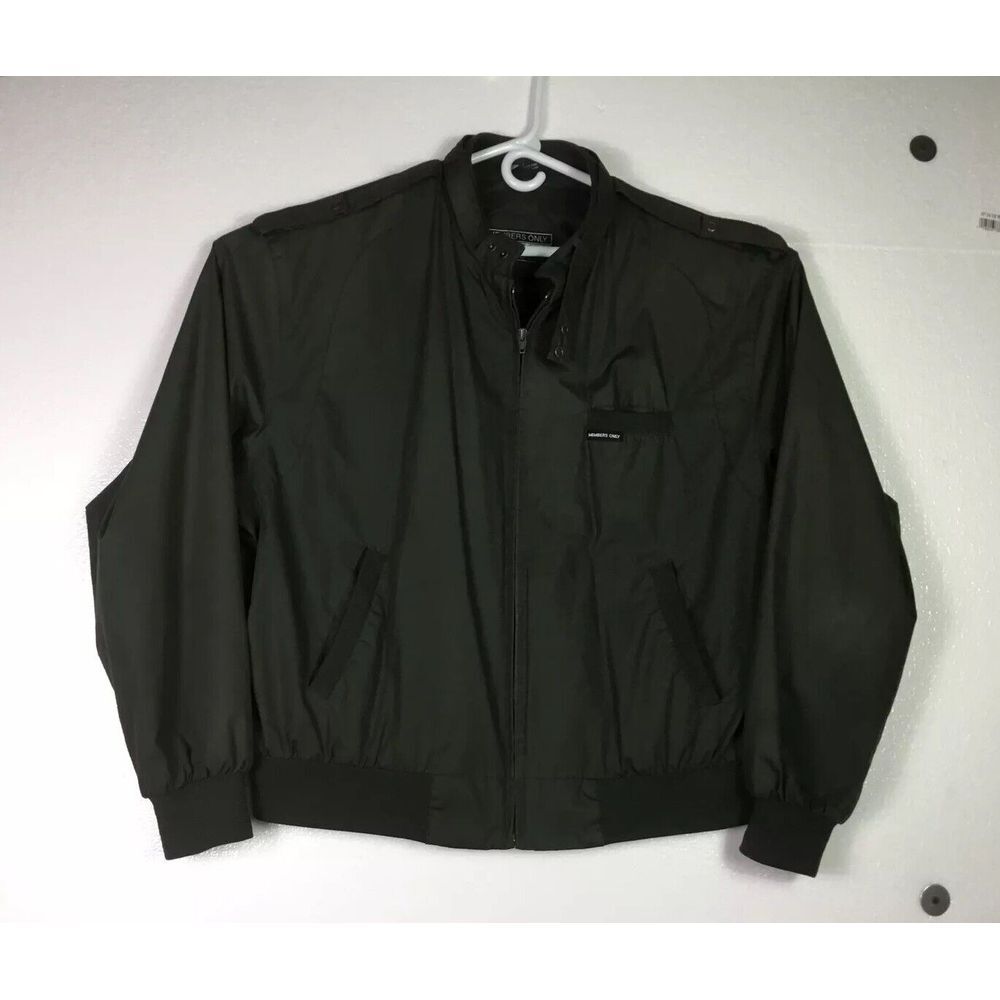 Vintage Members Only Jacket Mens Size XL Olive Green Classic Bomber windbreaker